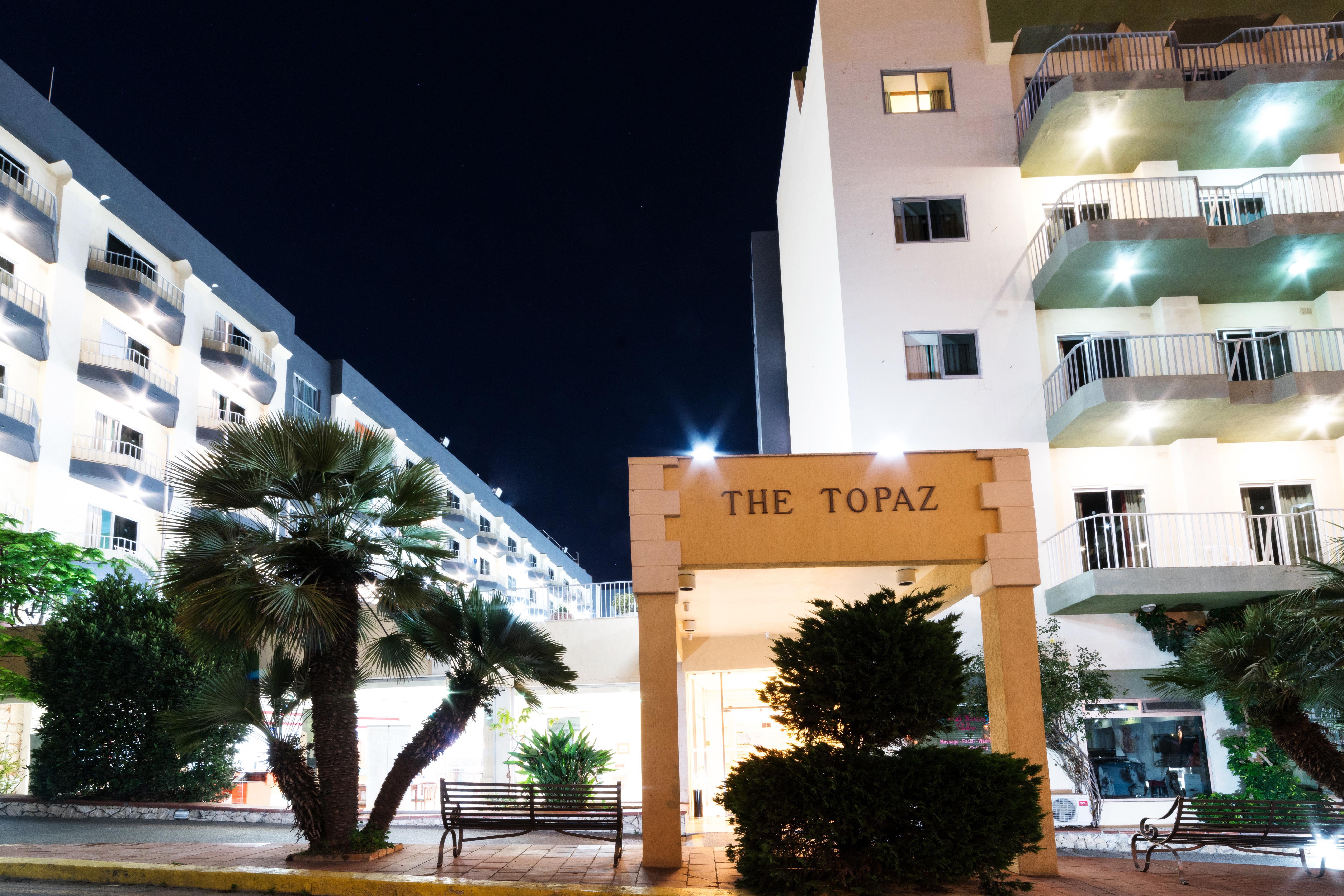 Topaz Hotel St. Paul's Bay Exterior photo