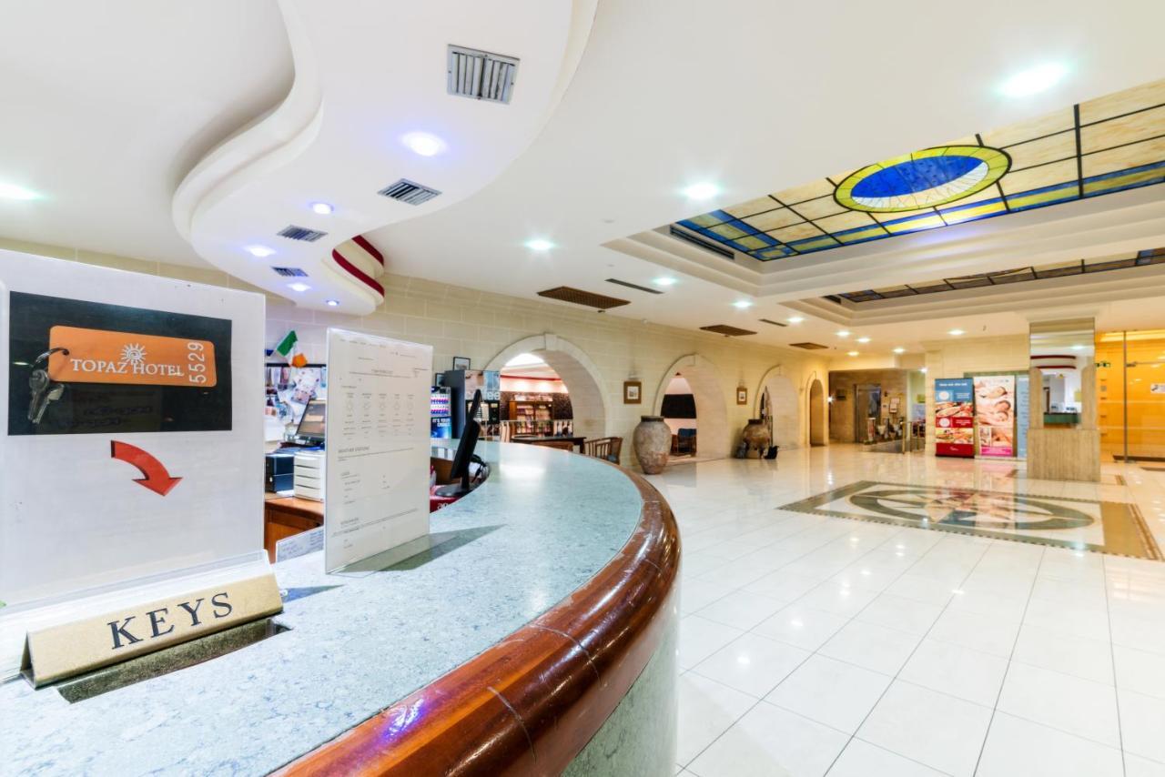 Topaz Hotel St. Paul's Bay Interior photo